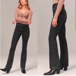 Abercrombie & Fitch 70’s Vintage Flare Ultra High Rise Jeans curve love 26xs